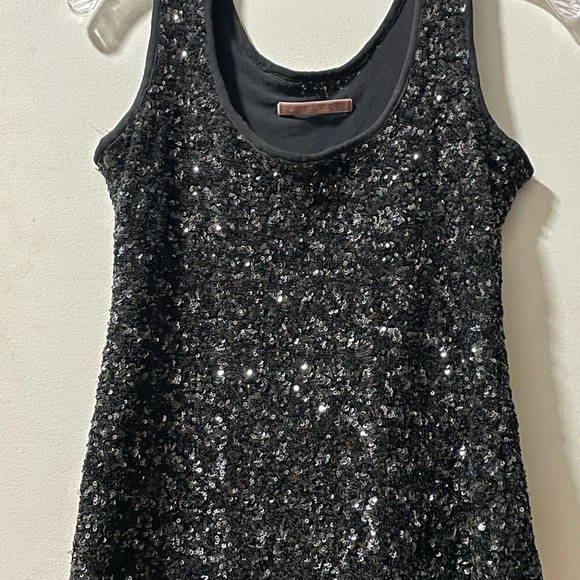 Velvet black sequins sleeveless top size petite - Picture 2 of 9